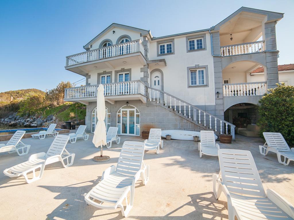 Apartments Elena Tivat Ngoại thất bức ảnh